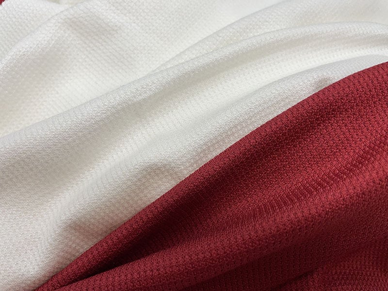 ROICA™ di Asahi Kasei e TENCEL™ di Lenzing AG, insieme verso l’economia circolare