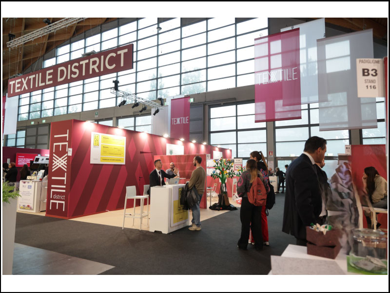 Ecomondo 2025: Il Textile District guida la rivoluzione circolare del tessile
