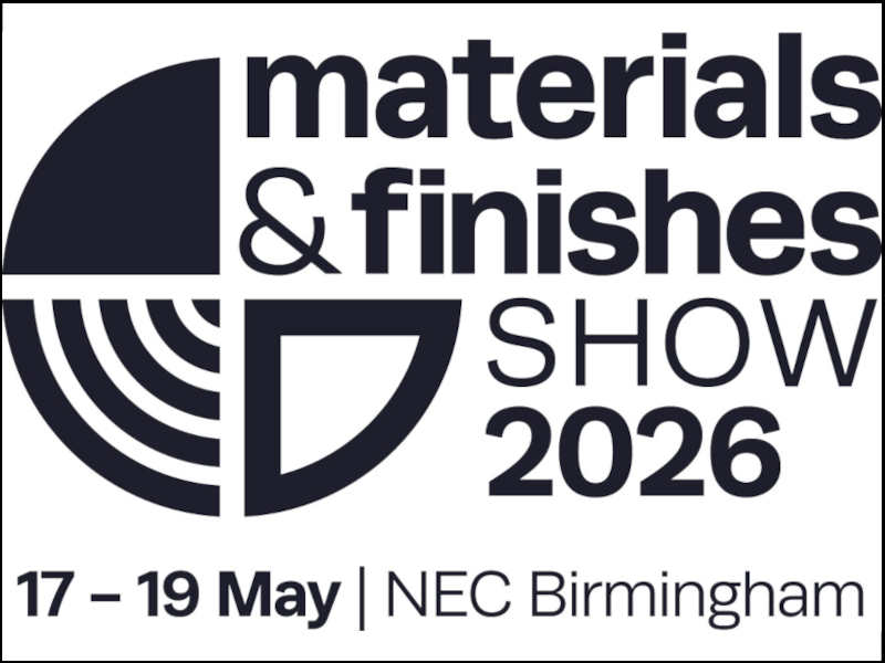 Macchinari in funzione al Materials & Finishes Show di Birmingham