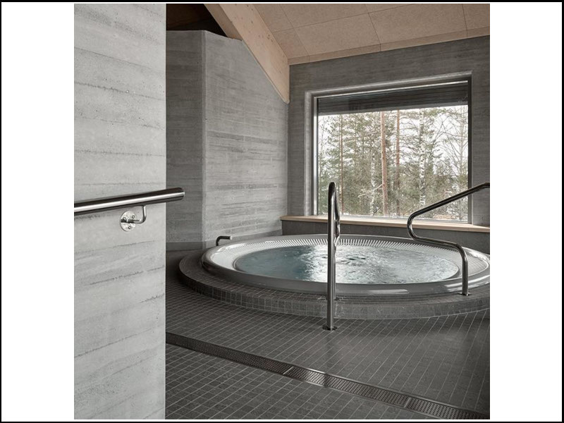 Ahtari Swimming Pool: relax e design nella natura finlandese