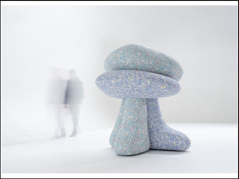 Moroso nell’installazione ‘among-us’ di Patricia Urquiola a Heimtextil 2025