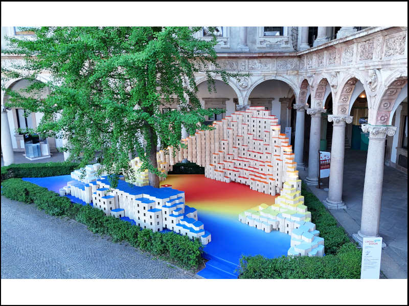 L’installazione ‘Sparking Change’ di Roca, progettata da Mario Cucinella Architects