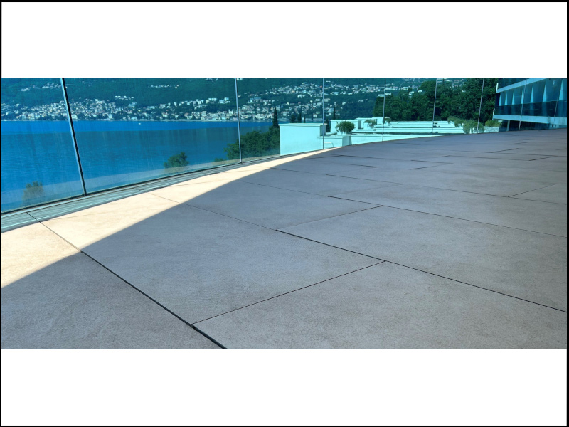 Progress Profiles per la terrazza sul mare dell’Hotel Hilton di Rijeka, in Croazia